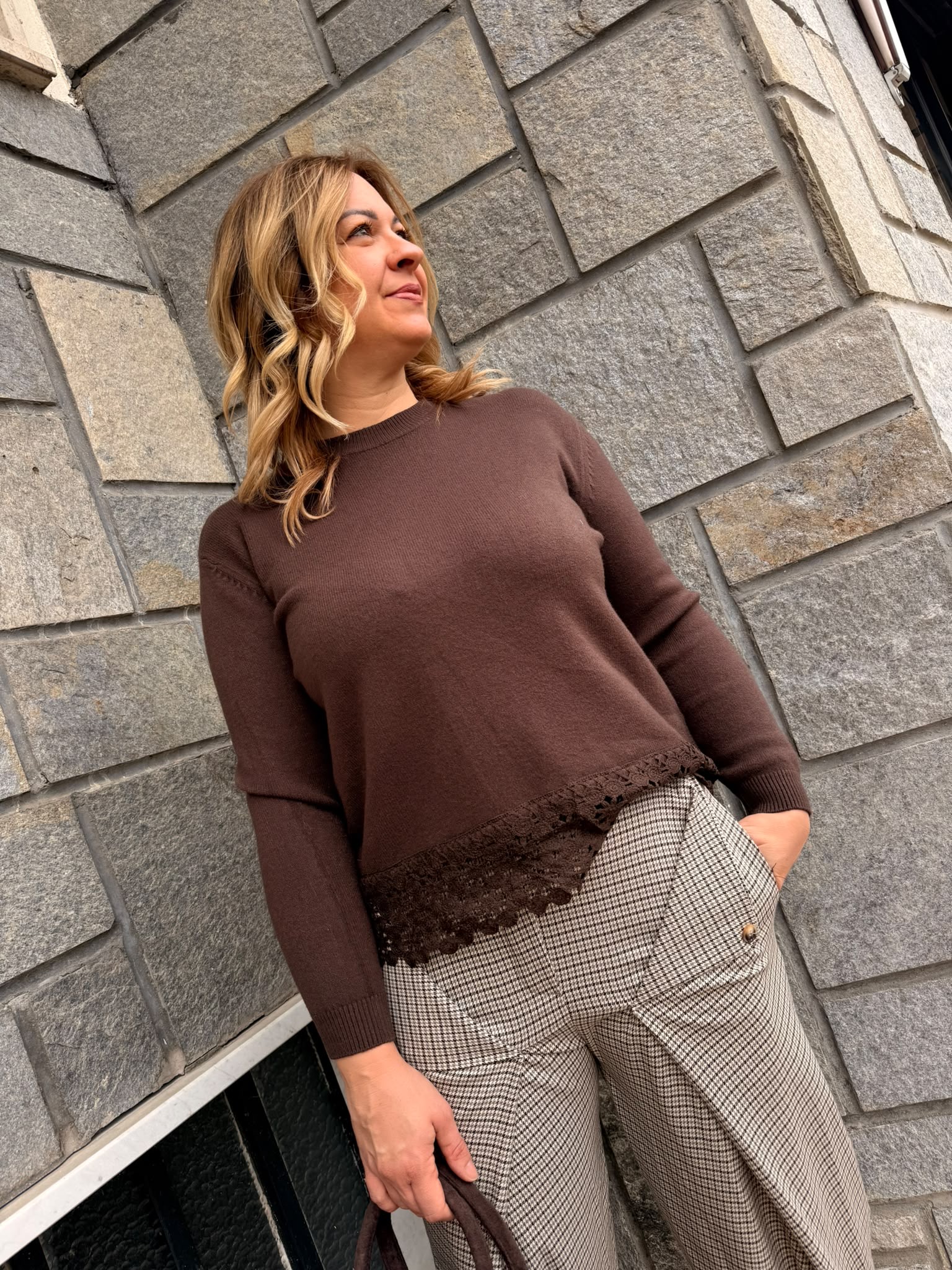 Maglioncino pizzo marrone